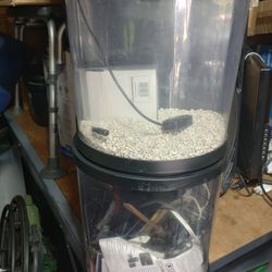 FISH TANKS PLASTIC