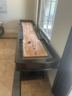 Shuffleboard Table