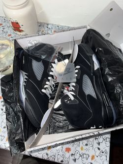 Air Jordan metallic 5s