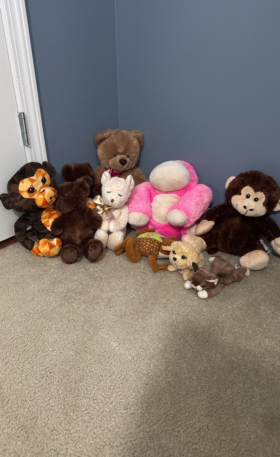 Assorted Stuffed Animals Clean
