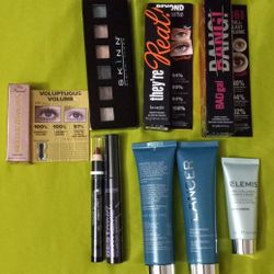 New High-quality Brand Unopened Sealed All Kind Of Makeup And Skin Care Products All $40 Pick Up At Country Club And Grant Check Out All Pictures 