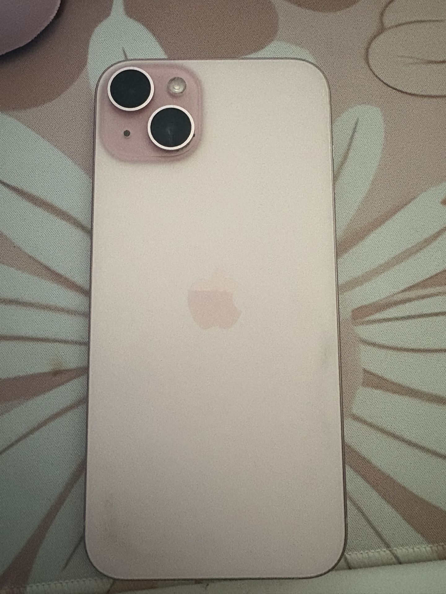 iPhone 15 Plus