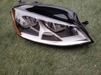 2015 2016 2017 Vw golf headlight right side