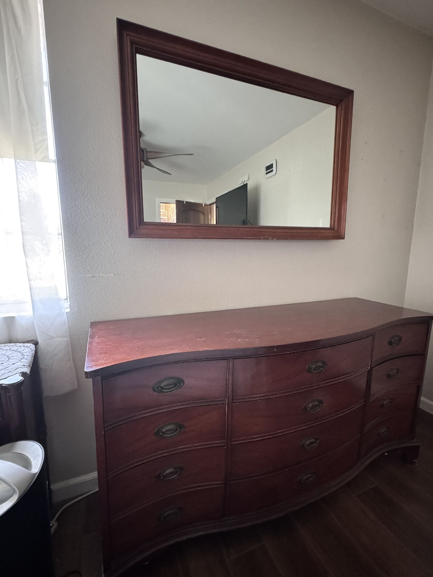 Mahogany Dresser W Mirror