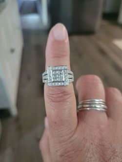Diamond princess cut cocktail ring