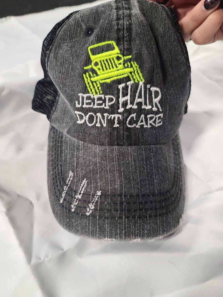 ALL I CARE ABOUT IS FISHING' Trucker Cap