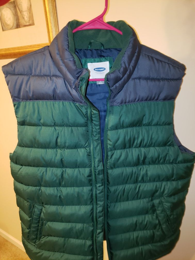 Puffer Vest size large