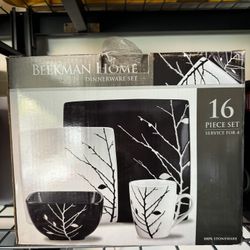 Dinnerware Set