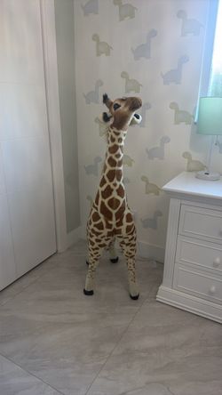 Large GiraffeStuffed Animal