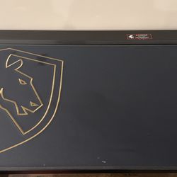 Secret Lab Magnus Metal Desk