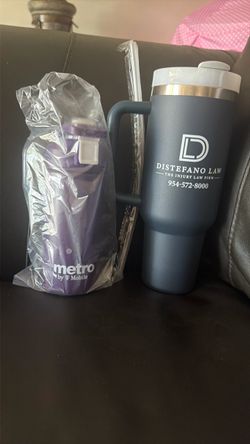 Stainless steel tumbler