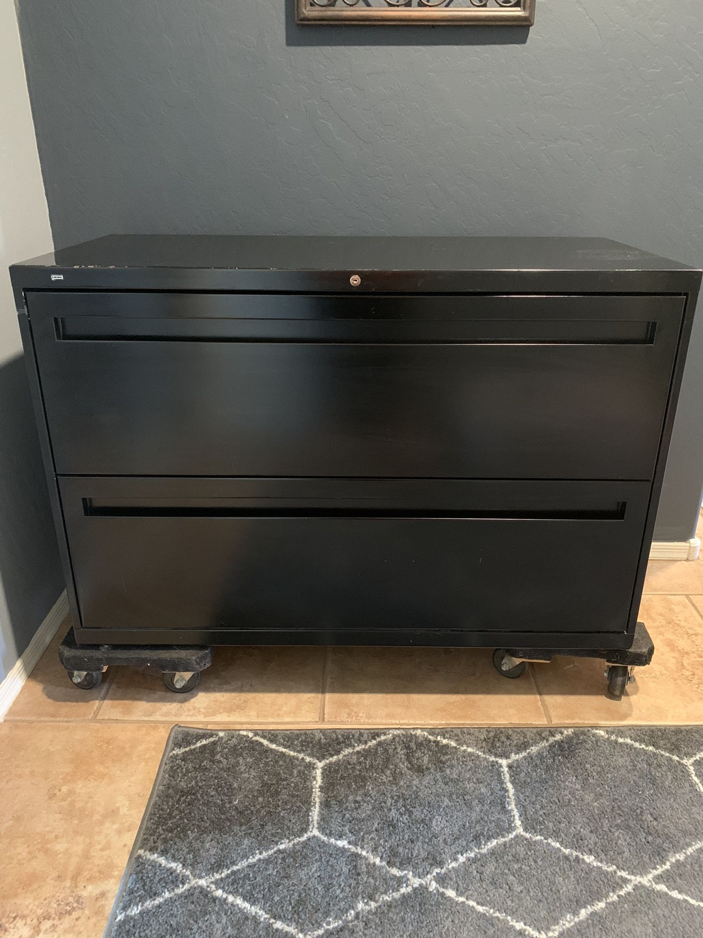 2-drawer Lateral File Cabinet 