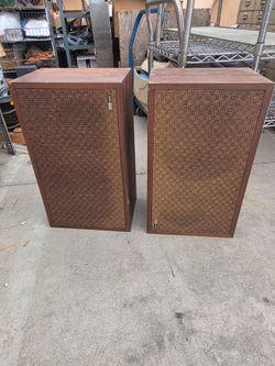 Pair of Speaker set for $10
