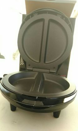 Omelette maker non-stick