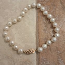 Gold Clasp fresh Water Pearl Necklace And Bracelet Set