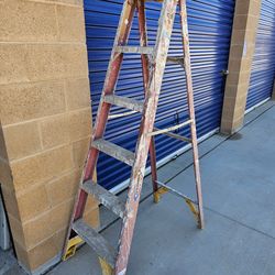 6” fiberglass ladder