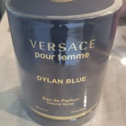 Versace Dylan Blue Perfume