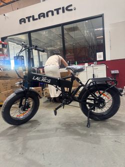 Folding electric bicycle