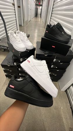 Supreme x Nike Air Force 1 Low Sneakers