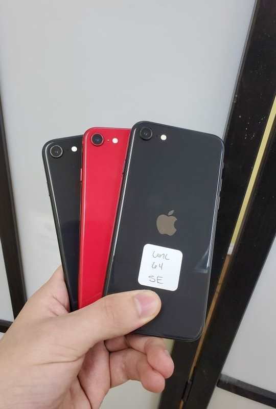 IPHONE SE 2ND GEN 64GB AVAILABLE FOR ALL CARRIERS M R 7