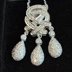 18 Karat White Gold Diamond Pendant & Chain $2,950 Appraisal