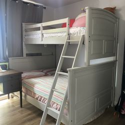 Bunk Beds (twin+full) (Mattresses are not Included)