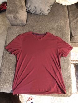 Zachary Prell V-neck shirt XL