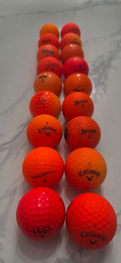 OrANGE MATTE GOLFBALLS