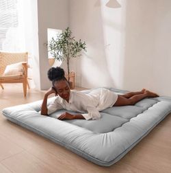 Queen Size Floor Mattress / Futon Mattress, Thicken Daybed Futon Roll Up Guest Mattress Thicken Sleeping Pad Foldable Tatami Mat