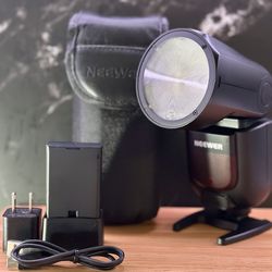 NEEWER Z1-S TTL Round Head Flash (Sony) – NEW/Unused – Complete Kit