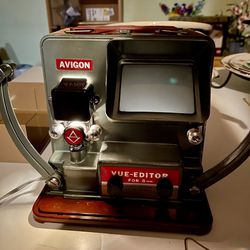 Avigon Vintage 1950’s 8 mm Vue Editor Original Case Made In Japan