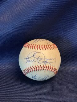 Dodgers Rick Dempsey Autograph Baseball.