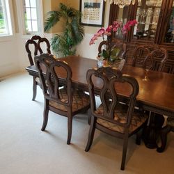 Brand New Dining Set and Hutch 