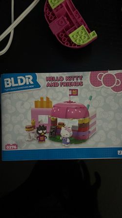 Hello kitty BLDR legos