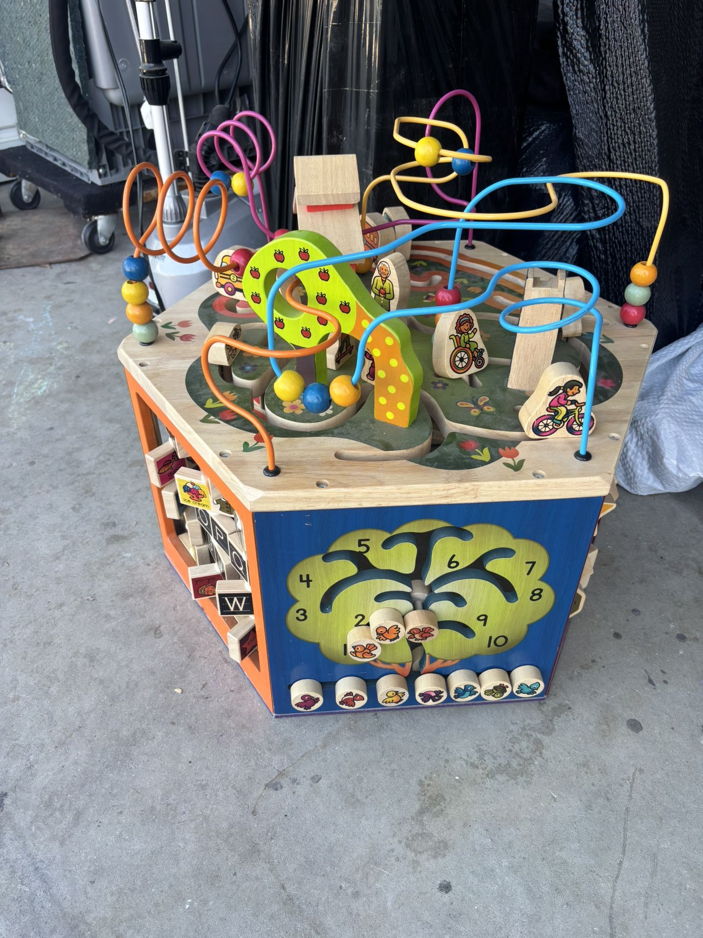 Baby Activity Cube