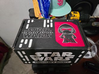 100% Complete Star Wars Funko Smuggler's Bounty Box – First Order (2015)