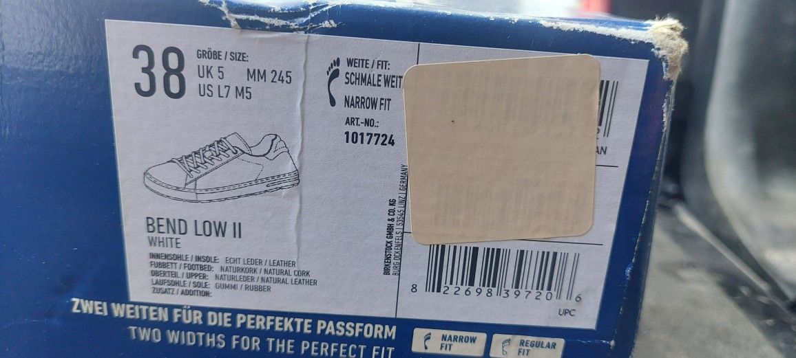 Birkenstock Bend Low II sneaker in white leather.