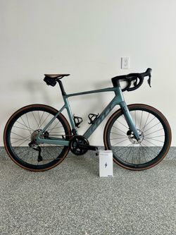 2023 Scott Addict RC eRide 10 | Size 56 | Ridden Once – Basically New