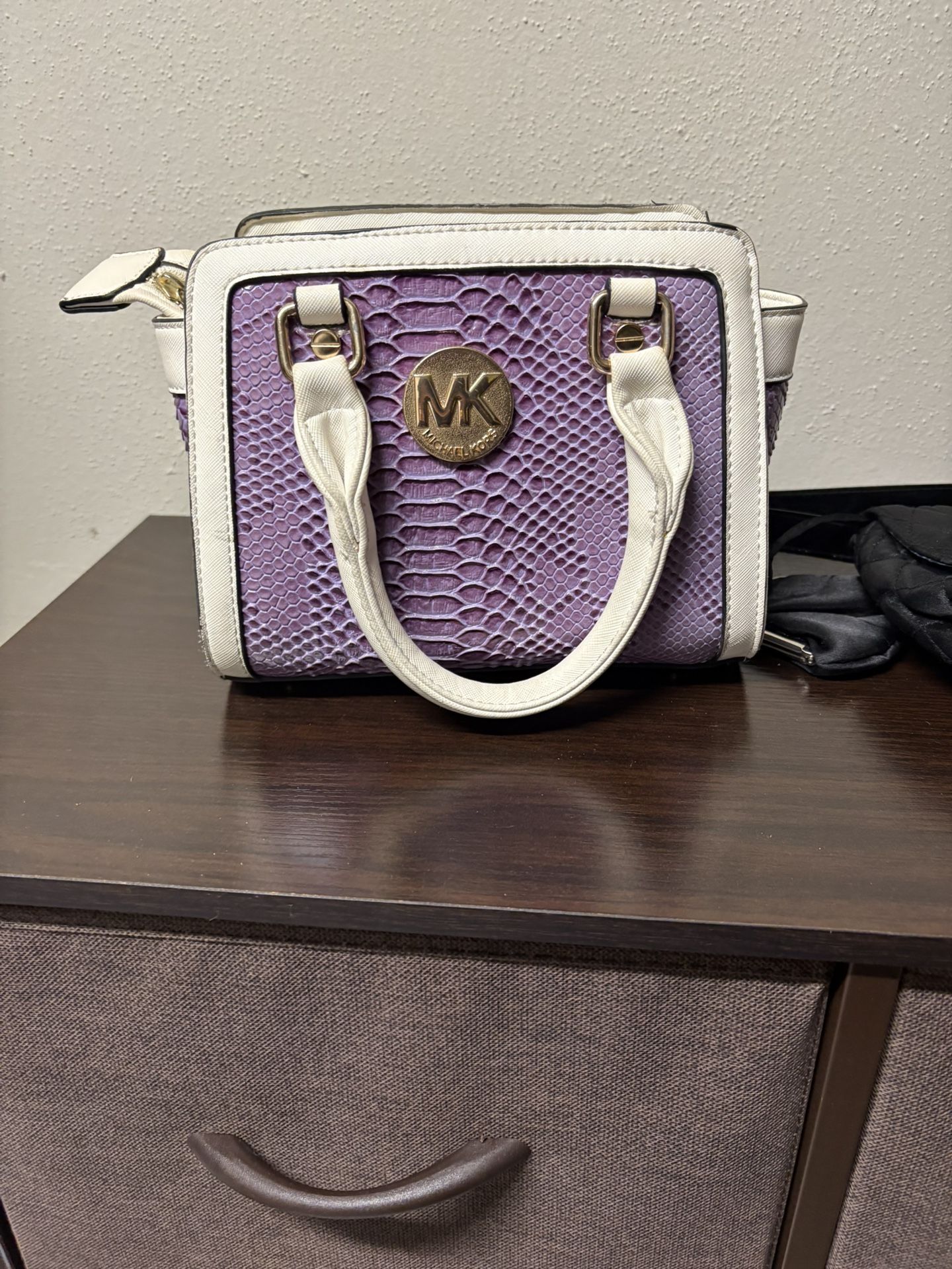 Authentic Michael Kors Purse