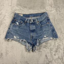 Levi’s 501 women’s shorts w29