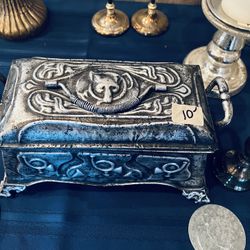 Fox Design Metal Box 