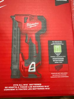 M12. Cable STALER - and battery M12. 6-0. Both items are 100% brand new..