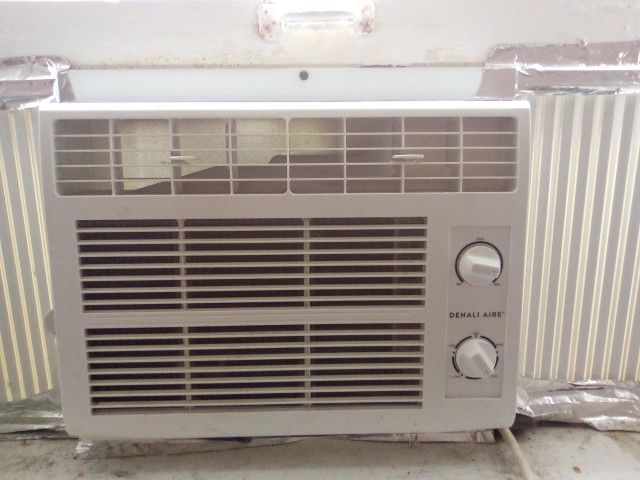 Danali Aire Window Unit Air Conditioner