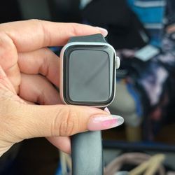 Apple Watch Series 4 