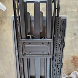 VideoSecu Full Motion Wall Mount Bracket for Most 37"-70" TV
