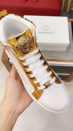 Louis Vuitton ,Versace,Gucci