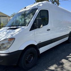 2011 Mercedes-Benz Sprinter