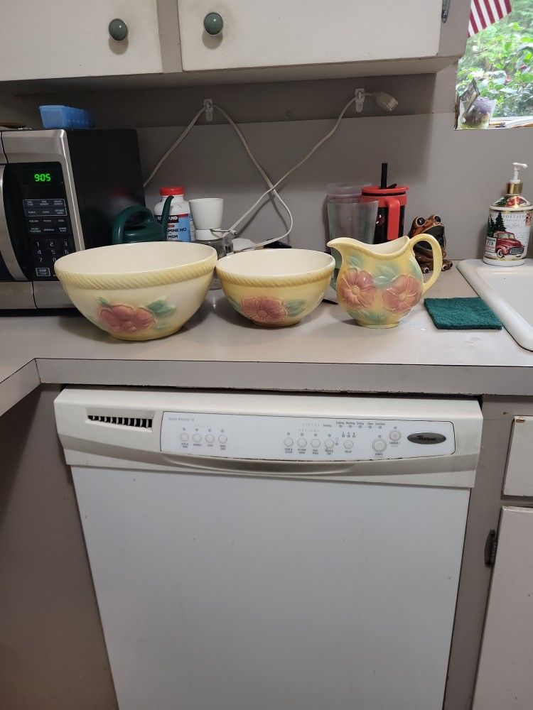 Grandma's Old Dishes