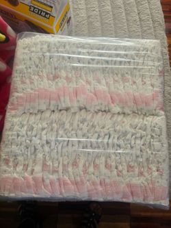 Kirklands Diappers 122 pc size 4