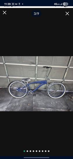 Lowrider custom bike